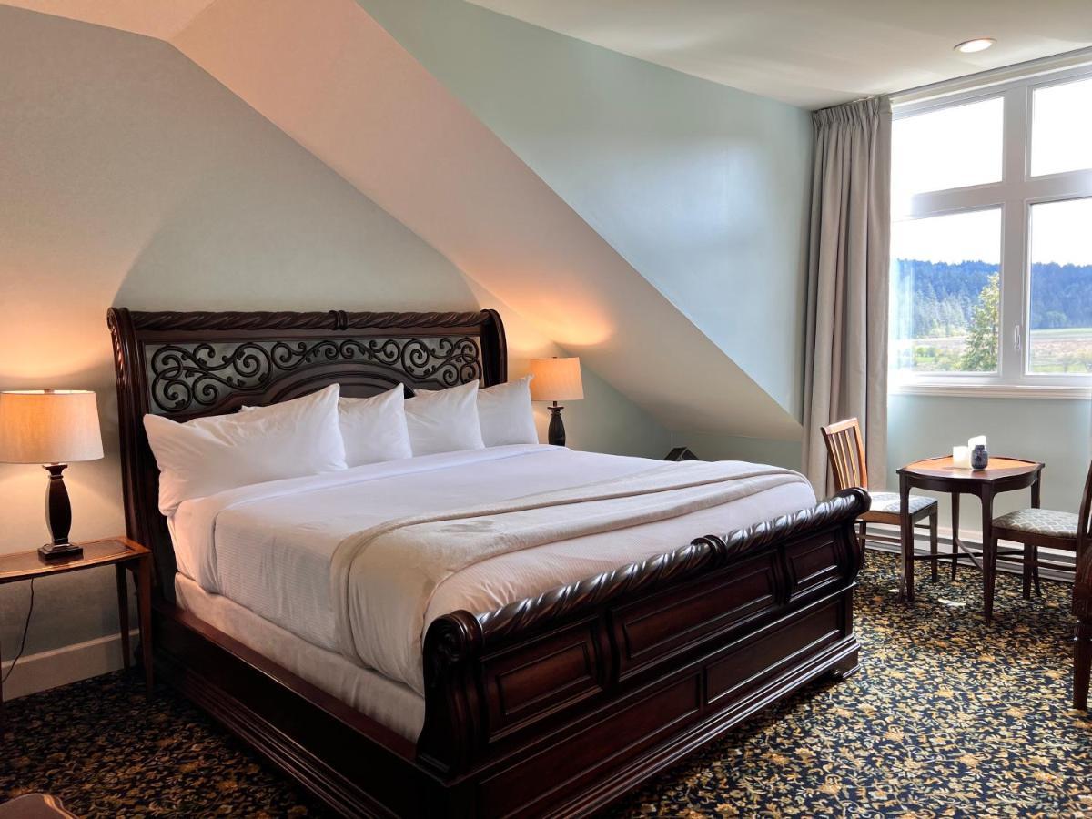 Hotel Woodstone Manor Inc. à Sturdies Bay Extérieur photo