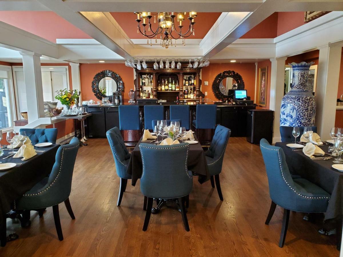 Hotel Woodstone Manor Inc. à Sturdies Bay Extérieur photo