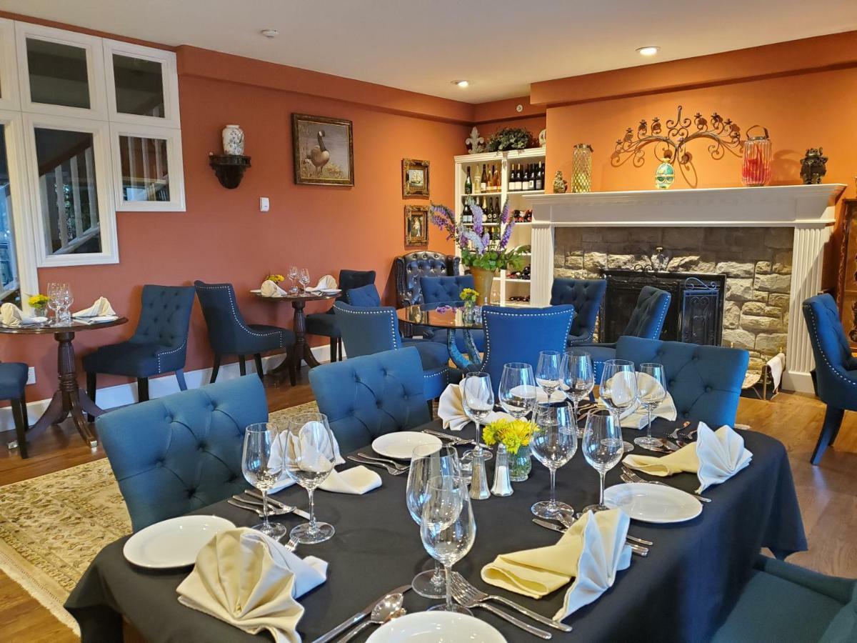 Hotel Woodstone Manor Inc. à Sturdies Bay Extérieur photo